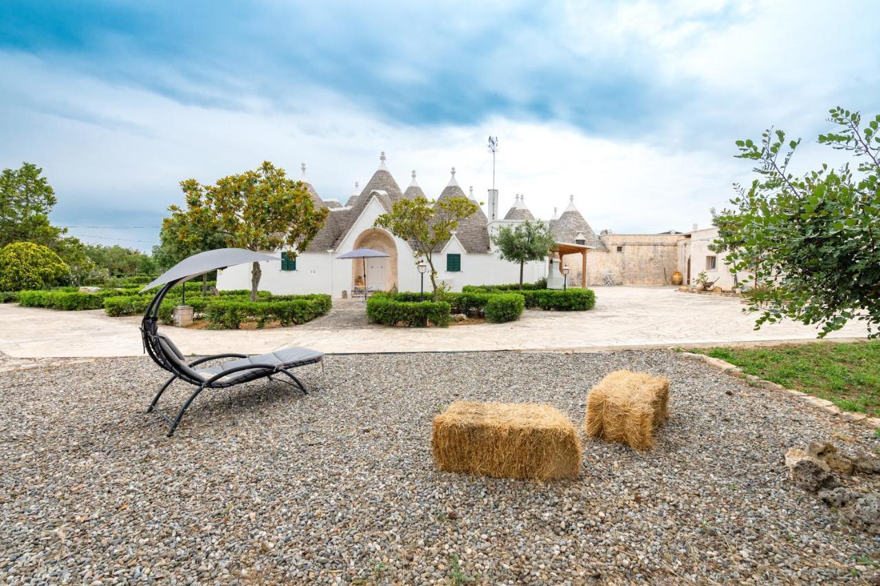 Trullo Il Focolare In Masseria Чистерніно Екстер'єр фото
