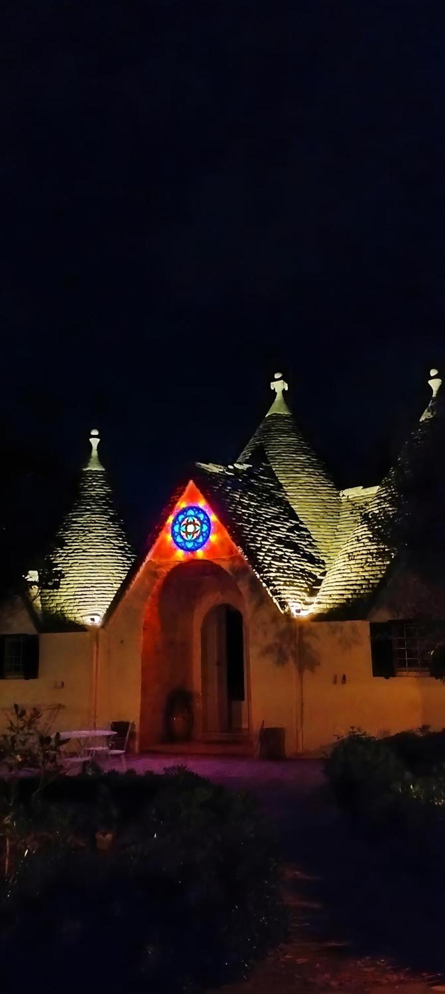 Trullo Il Focolare In Masseria Чистерніно Екстер'єр фото